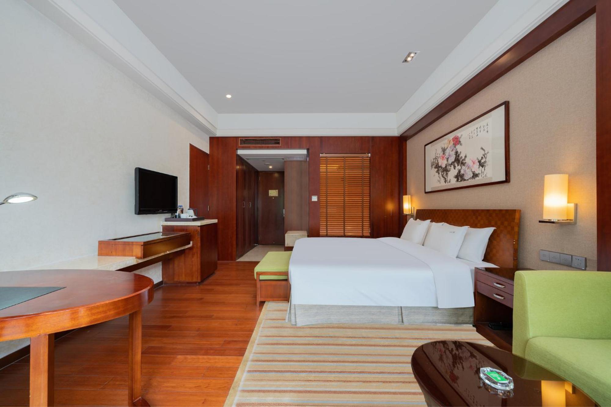 Holiday Inn Resort Chaohu Hot Spring By Ihg Hefei Exterior foto